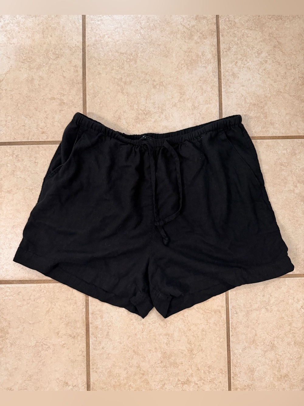 EUC ASOS Design Black Drawstring Shorts